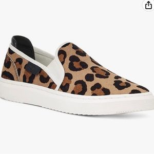 Ugg alameda slip on shoes